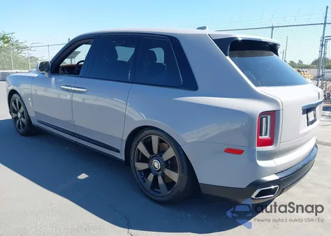2021 Rolls-Royce Cullinan из США, поврежденный, VIN SLATV4C07MU2065